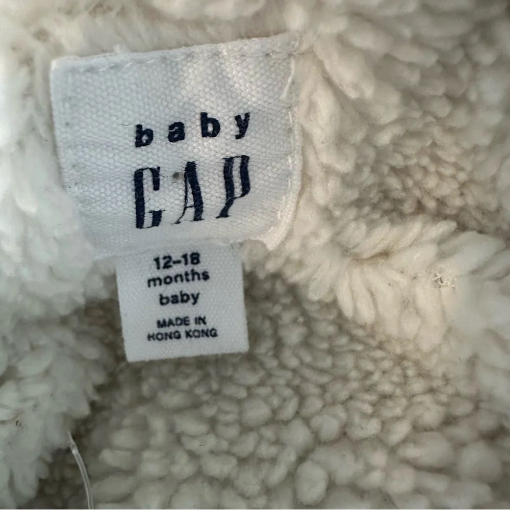 Gap Brannan bear sherpa-lined boys sweater